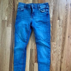Old Navy Rockstar Super Skinny Jeans
